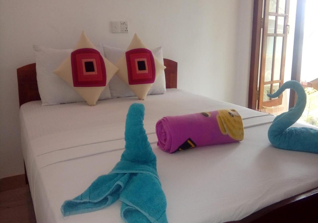 Daban Homestay Ella Bagian luar foto